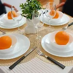 Lägenhet Cozy & Bright With Park Nearby - Free Parking, Riga, Up To 5 Guests *